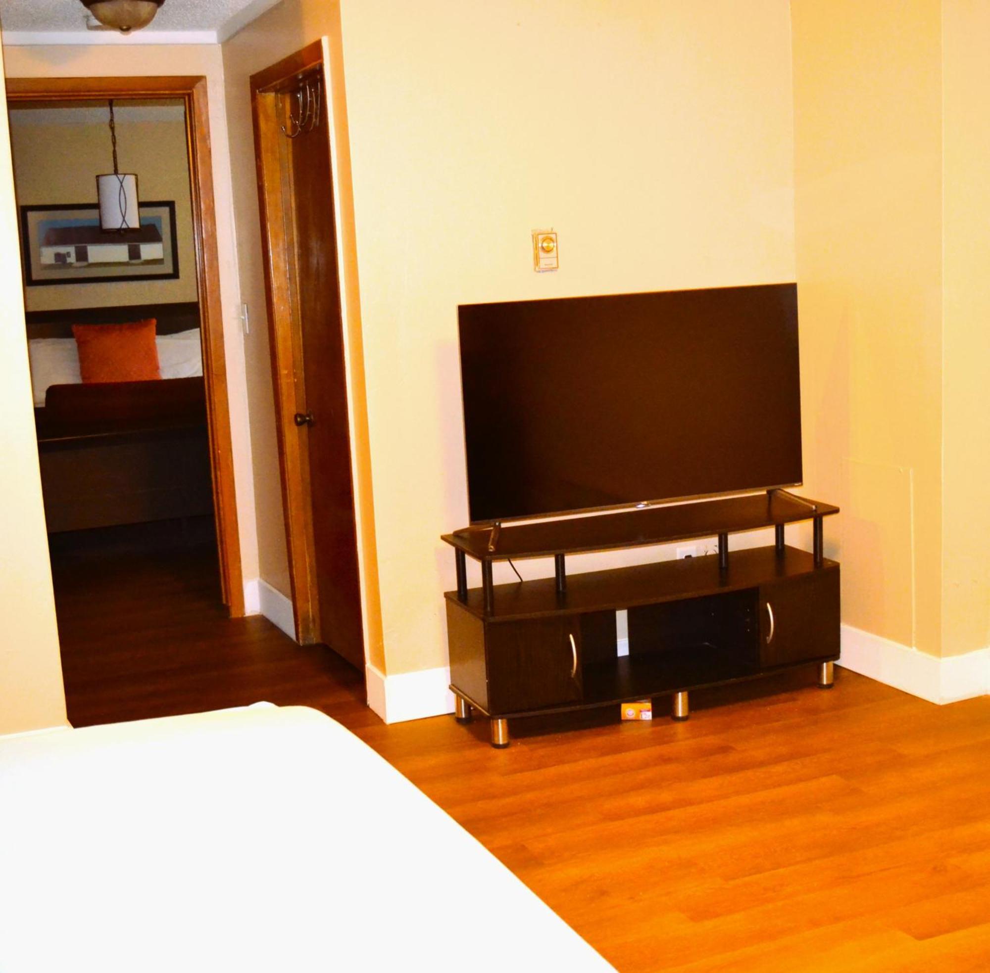 Urban Oasis Apartment Grand Forks Exterior foto