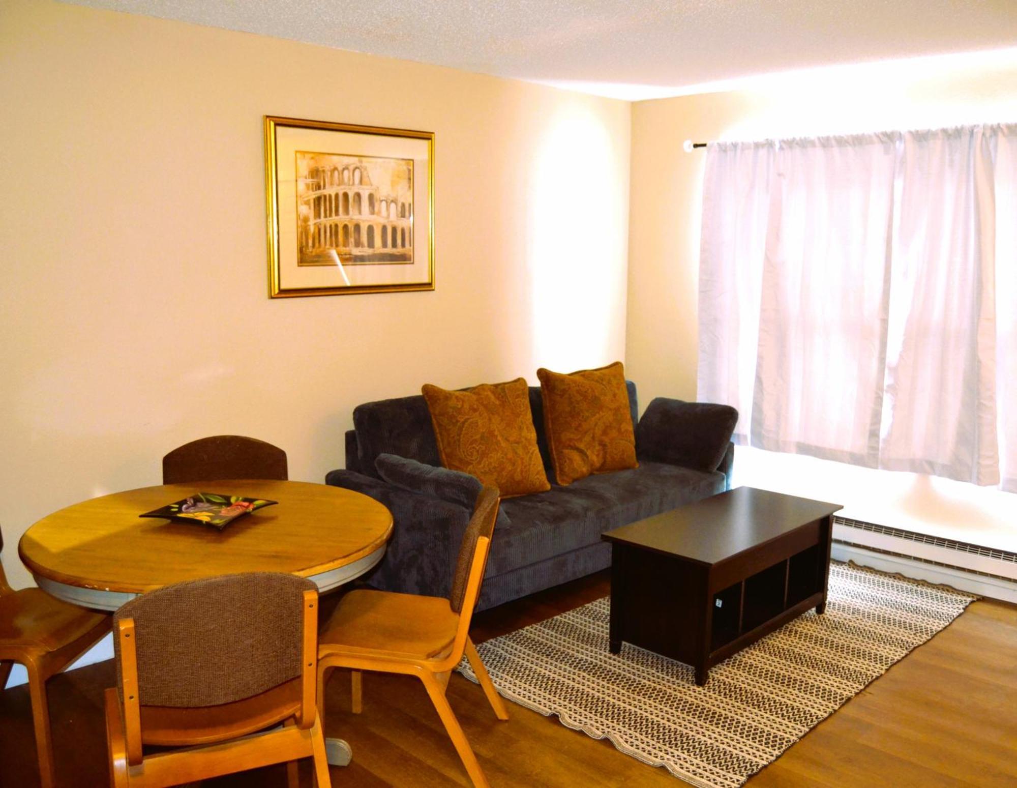 Urban Oasis Apartment Grand Forks Exterior foto
